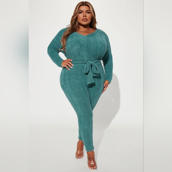 NWT Furry Teal Jumpsuit - Picture 5 of 7